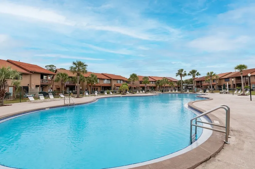 Gulf Highlands 109 - Image 1