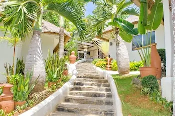 Lantaw Villas - Image 1