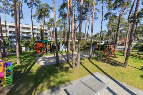 Centrum Wypoczynku i Rehabilitacji Jantar - Image 1
