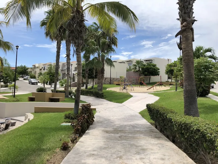 Villa Lomas - Image 1