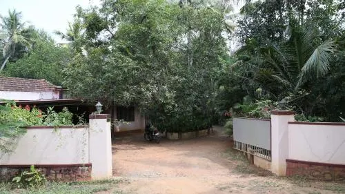 GK's Riverview Homestay - Image 1