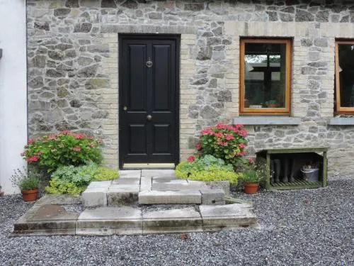 Mount Briscoe Country House - Image 1