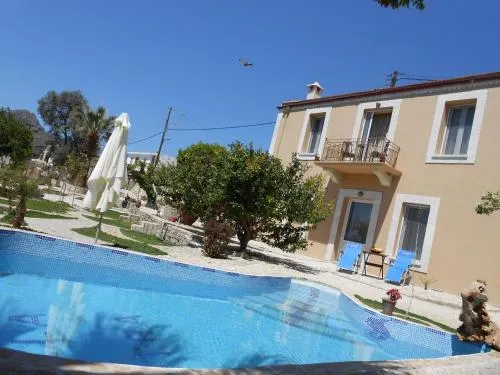 Villa Petra - Image 1