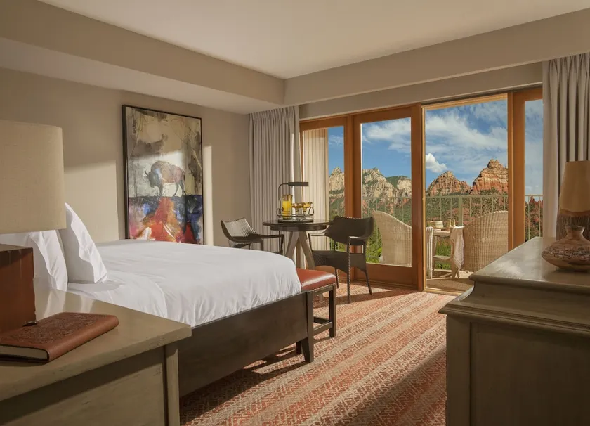 Orchards Inn - Image 1