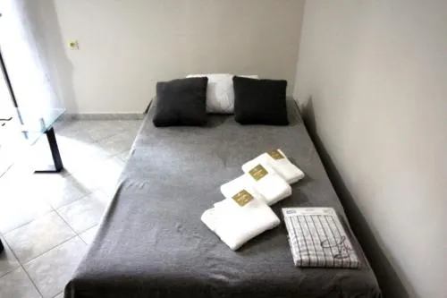 Dimitris Flat - Image 1