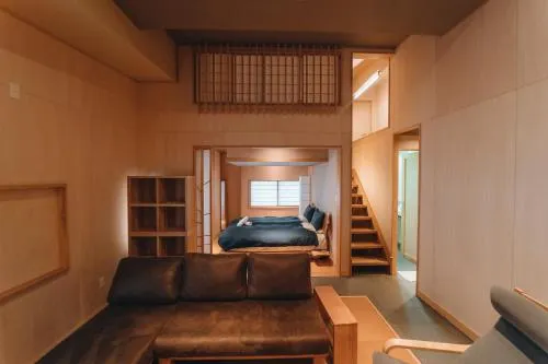 Powder Recon Lodge - Image 1