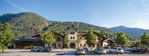 Trofana Tyrol - Image 1