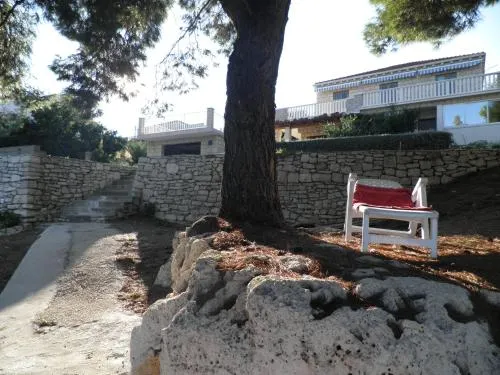 Apartments Holiday - Image 1