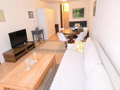 Stuttgart Apartments Haris - Image 1