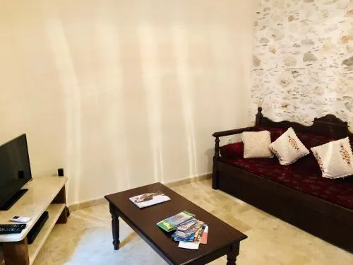 Villa Kamares Boutique Spa Apartments - Image 1