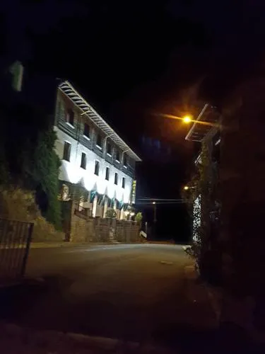 Hotel de la Val - Image 1
