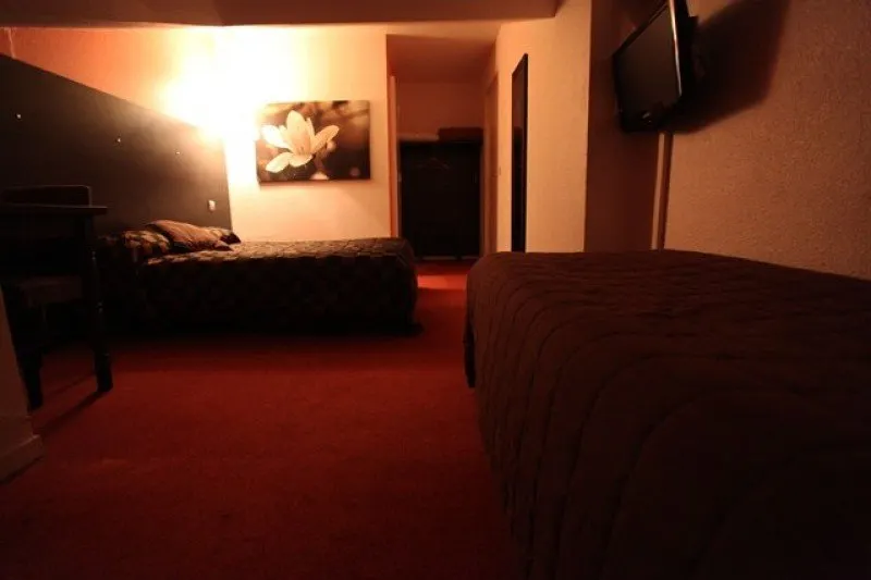 Hotel Akena City - Image 1