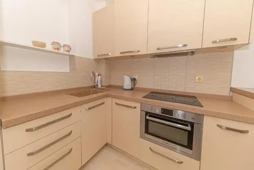 Apartment Melody - Image 1