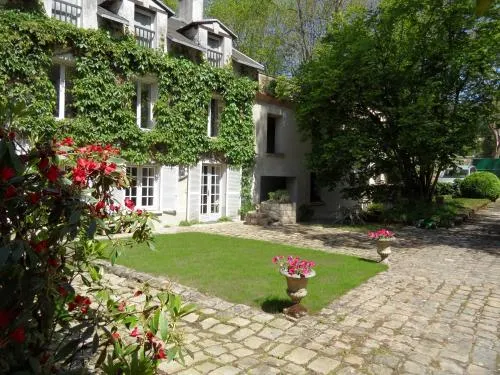 Le Moulin de Vaugien - Image 1