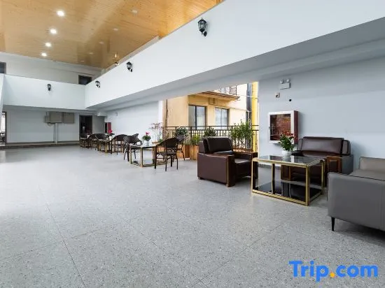 Chishuihuajianxuan Hotel - Image 1