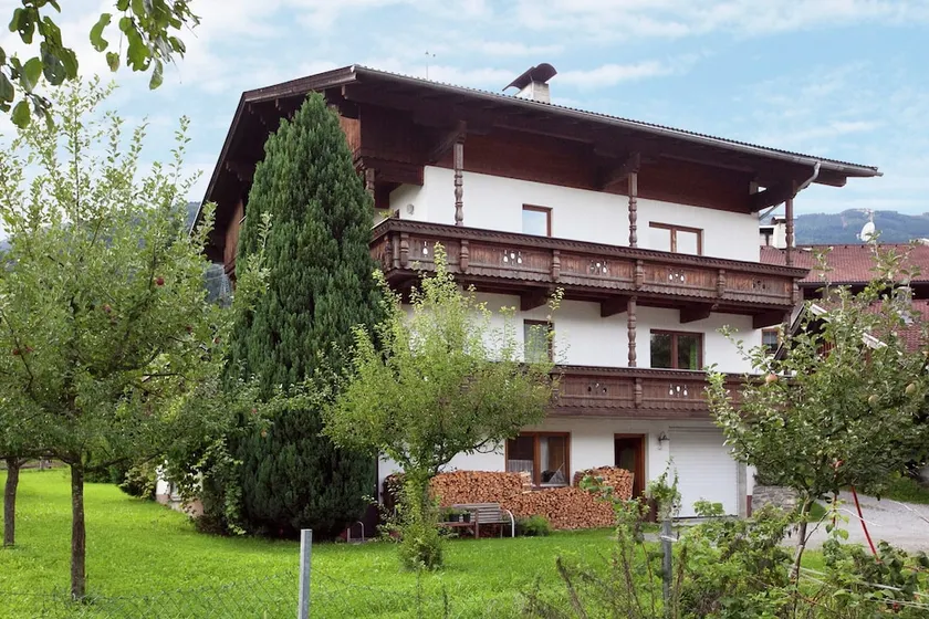 Lovely Apartment in Kapfing With Balcony - Image 1