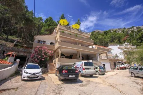 Apartment Cesare 3 - Image 1