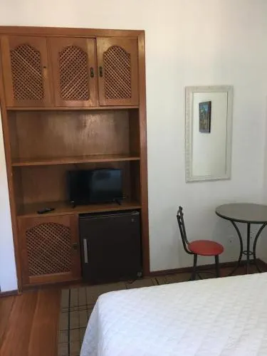 Turis Hotel - Image 1