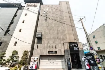 Hotel Mk - Image 1
