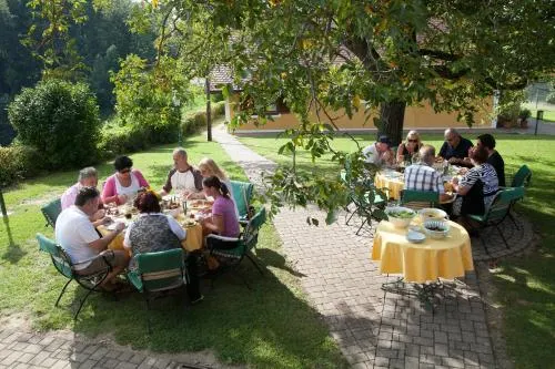 Weingut Rebenhof-Moarhäuser - Image 1