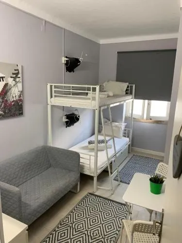 Du 4 Arte Hostel - Image 1