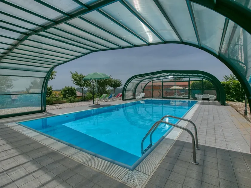 Cozy Farmhouse in Apecchio with Hot Tub - Image 1