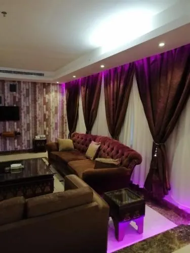 Nomas Furnished Suite Apartments - Image 1