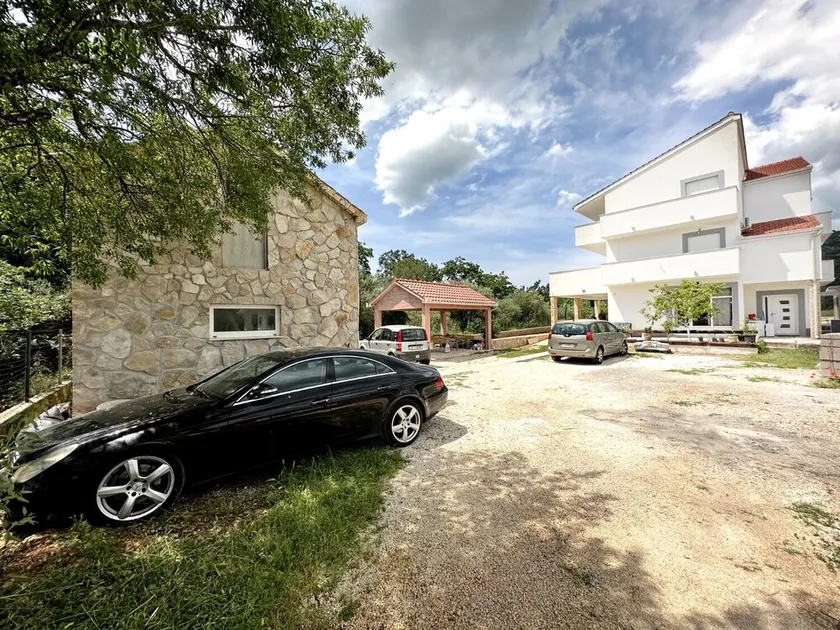 Apartment Mia - Image 1