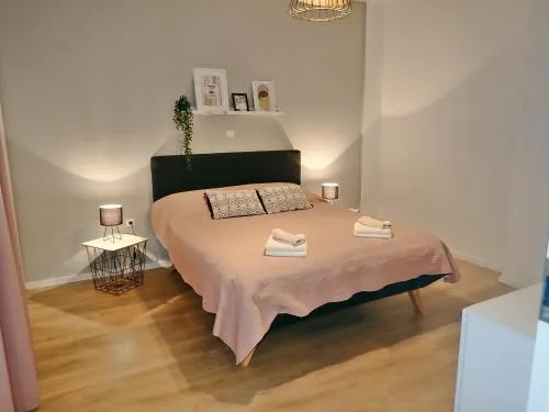 APATMAN 4 PALME - Image 1