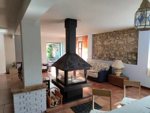 Mote Cottage - Image 1