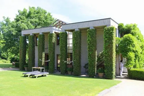 Le Jardin Des Sources - Image 1