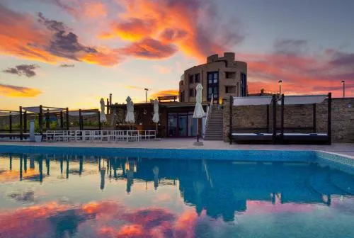 Hotel Soli Invicto - Image 1
