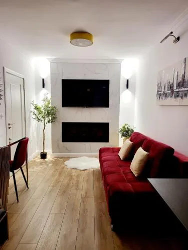 House of Chess Luxury Villa - Image 1