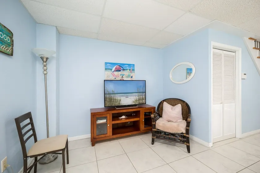 Summer Wind 4 Br home by RedAwning - Image 1