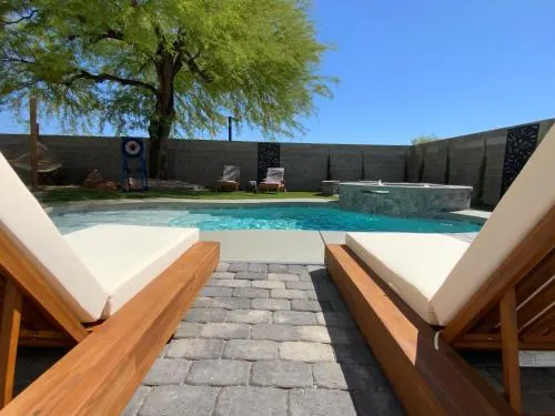 Luxury Home Spa Dog Friendly Games BBQ - Image 1