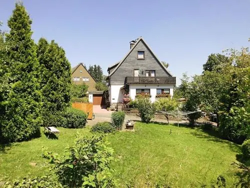 Comfortable Apartment in Langewiese with Private Garden - Image 1