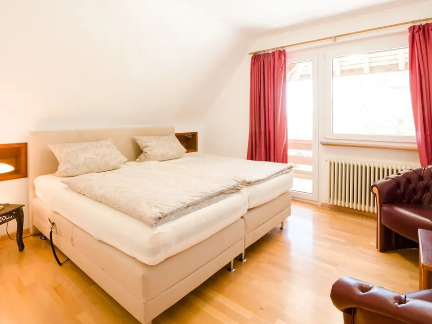Large Apartment in Urberg - Image 1