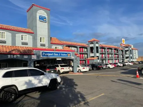 Passport Inn & Suites Corona - Image 1