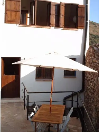 Casa Rural Pico Espadan - Image 1