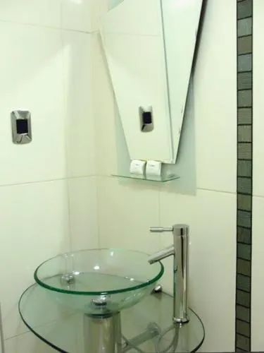 Hostal Hikari - Image 1