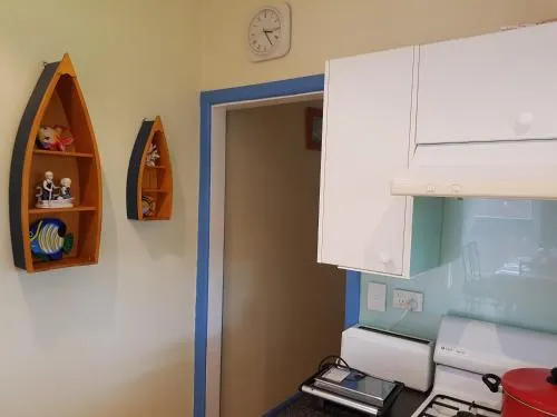 Truemans Guest House - Image 1