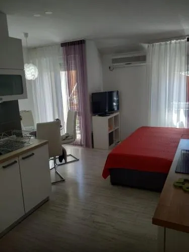 Apartman Viola Mareda - Image 1