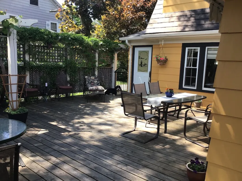 Garden Studio - Image 1
