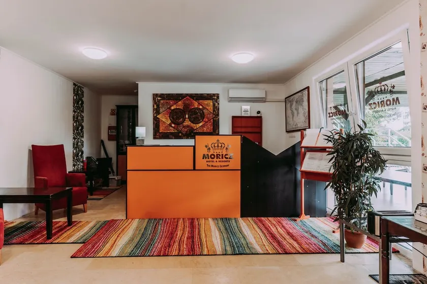 Pelso Wellness Hotel - Image 1