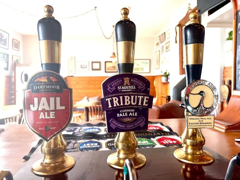 The Turf Hotel - Image 1