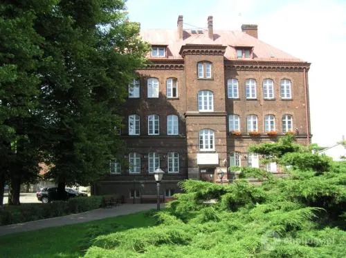 Szkolne Schronisko Mlodziezowe w Gdansku - Image 1