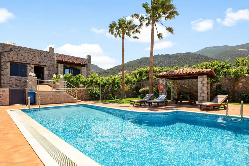 Kambos Horizon Paradise Villas - Image 1