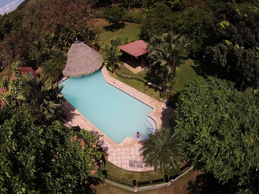 Casa Escondida Miramar - Image 1
