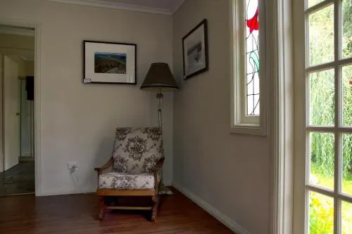Gellibrand River Gallery Accommodation - Image 1