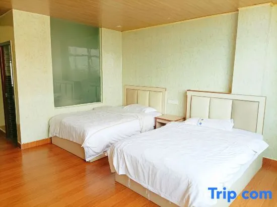 Wanning Juxianzhuang Resort - Image 1